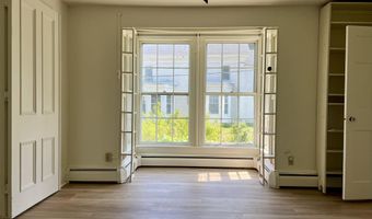 59 Cedar St, Belfast, ME 04915