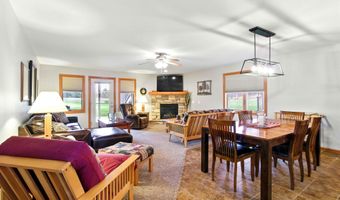 1822-3 Parkland Dr 0703, Arkdale, WI 54613