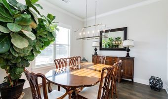 5910 SW Dryden Rd, Bentonville, AR 72713