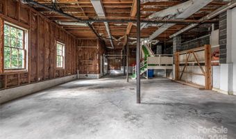 26 Lorraine Ave, Asheville, NC 28804