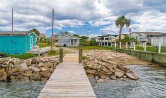 1086 Salter Path Rd, Salter Path, NC 28512