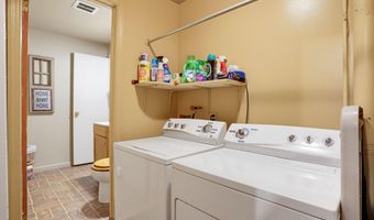 908 SCHOOLHOUSE Ln, Dover, DE 19904