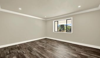 875 White Cottage Rd N, Angwin, CA 94508