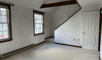 90 Baldwin Dr, Bangor, ME 04401