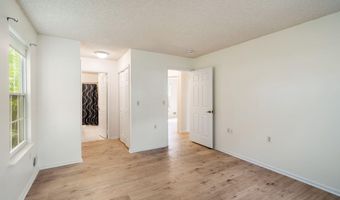 7 Tamarack Ct, Barnegat, NJ 08005