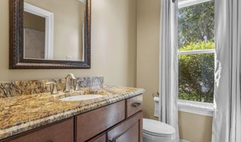 2004 Claudette Ct, Biloxi, MS 39531