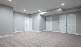 20262 KIAWAH ISLAND Dr, Ashburn, VA 20147