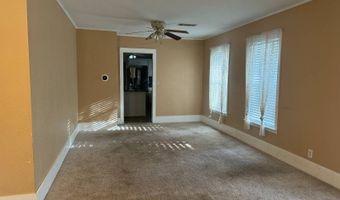 305 NW 3rd St, Antlers, OK 74523