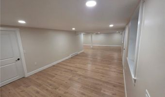 513 Knotty Oak Rd, Coventry, RI 02816