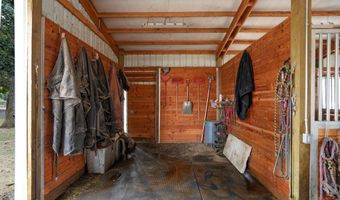 1780 Clover Ridge Rd NE, Albany, OR 97322