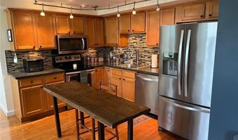 494 Woonasquatucket Ave 304, North Providence, RI 02911