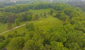 855 Rivendell Ln, Alpharetta, GA 30004