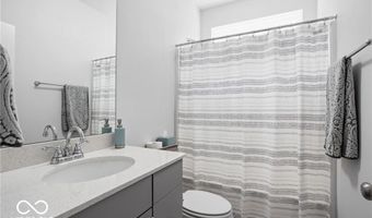 745 Stone Trace Ct, Avon, IN 46123