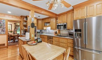 1304 BRYAN POINT Rd, Accokeek, MD 20607