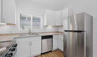 322 Princeton Dr SE, Albuquerque, NM 87106