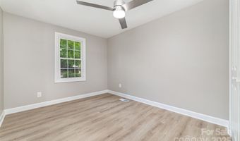 3920 Admiral Ave, Charlotte, NC 28205