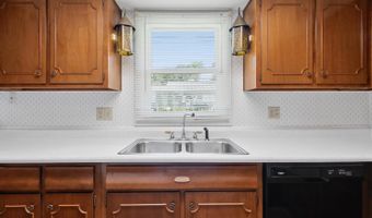 58 Hunters Ln, Batesville, IN 47006