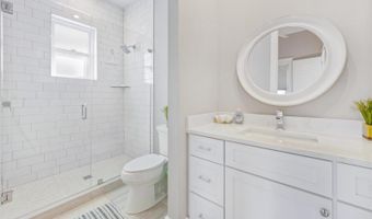 418 MAGNOLIA Ave, Anna Maria, FL 34216