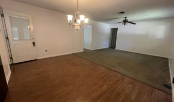 1522 Chris Dr, Benton, AR 72015