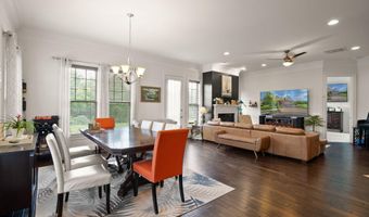 41699 BROOKEBOUROUGH Ct, Aldie, VA 20105