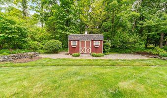 117 Chippenwood Ln, Bristol, CT 06010