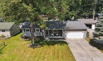 583 Market St, Algonac, MI 48001