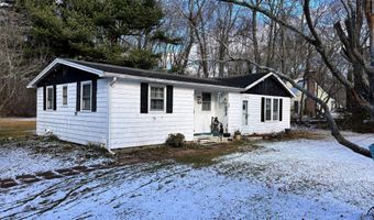 29 Brush Hill Rd, Clinton, CT 06413