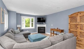 1203 Old Bridge Ln 1203, Bellingham, MA 02019