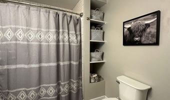 8357 St. Rd. 54 W, Avoca, IN 47420