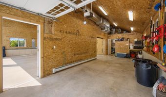 28 Upper Lead Mountain Pond Rd, Aurora, ME 04408