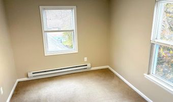 1643 ROCKWELL Rd 5, Abington, PA 19001