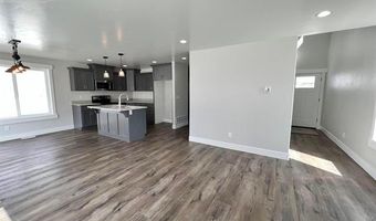 1018 Alpine Ave, Chubbuck, ID 83202