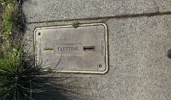 2847 SPINNAKER Dr SW, Bandon, OR 97411