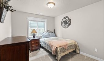 7611 W Corona Dr, Boise, ID 83709