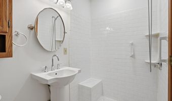 17 S SHORE Dr, Lincoln, DE 19960