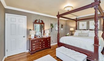 309 PROVIDENCE Rd, Ballwin, MO 63011