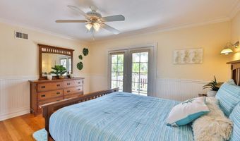 9175 Fletcher Dr, La Mesa, CA 91941