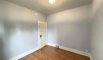 246 E Rooney Ave, Appleton, MN 56208