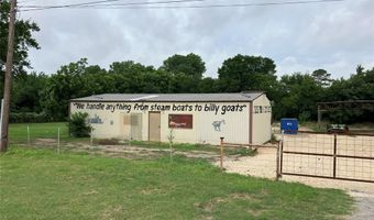 210 S Parkway Dr, Alvarado, TX 76009
