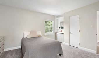 500 36th St NW, Austin, MN 55912