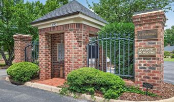 490 Court St #22, Abingdon, VA 24210