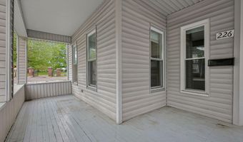 226 W Union St, Athens, OH 45701