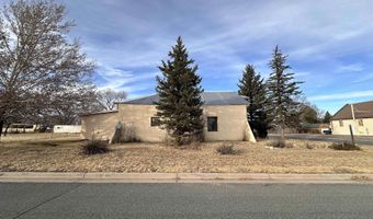 208 S White Oaks Ave, Capitan, NM 88316