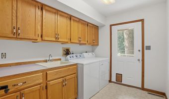 17 S SHORE Dr, Lincoln, DE 19960