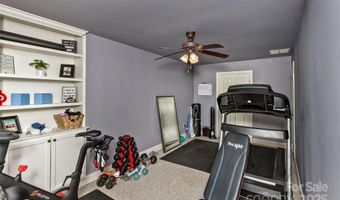 33 Stone House Rd, Arden, NC 28704