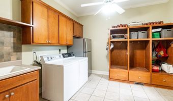 1200 River Pointe Dr, Albany, GA 31701