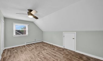 54 Pleasant View Ave, Bristol, CT 06010