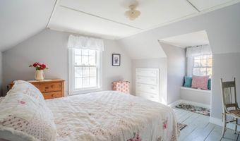 1 Bartlett St, Allenstown, NH 03275