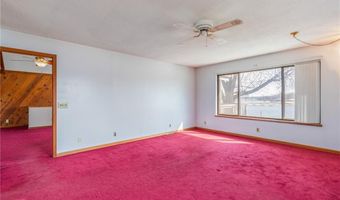 150 Yacht Club Cir, Altamont, MO 64640