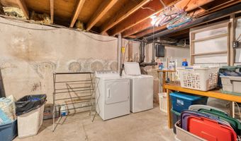 191 Glendale Dr, Bristol, CT 06010